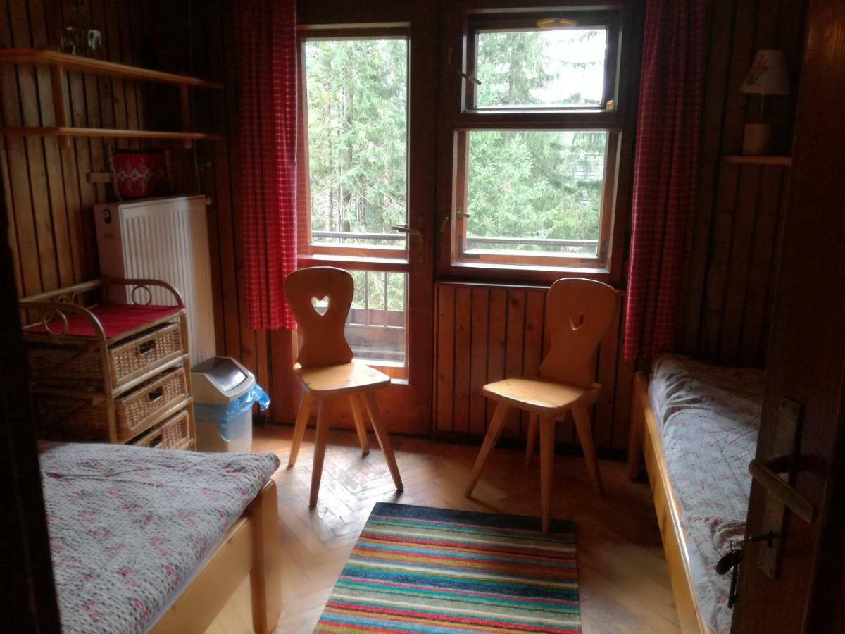 Dom Pod Skocznia Lägenhet Zakopane Exteriör bild